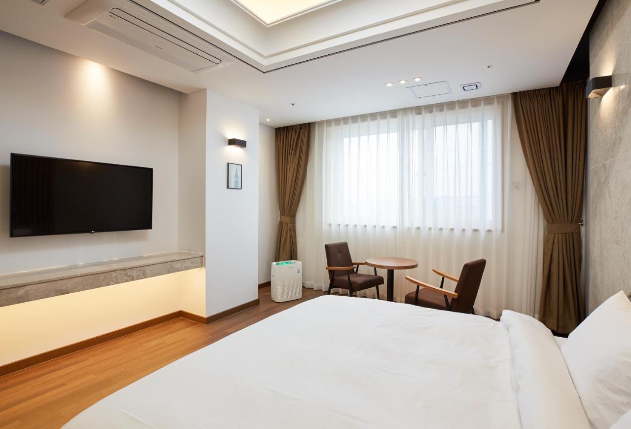 Noble Stay Hotel Gwangju Metropolitan City Exterior foto