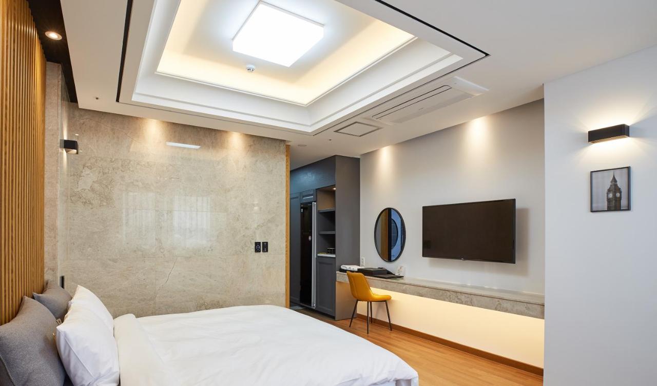Noble Stay Hotel Gwangju Metropolitan City Exterior foto