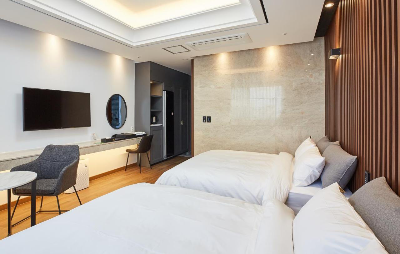 Noble Stay Hotel Gwangju Metropolitan City Exterior foto