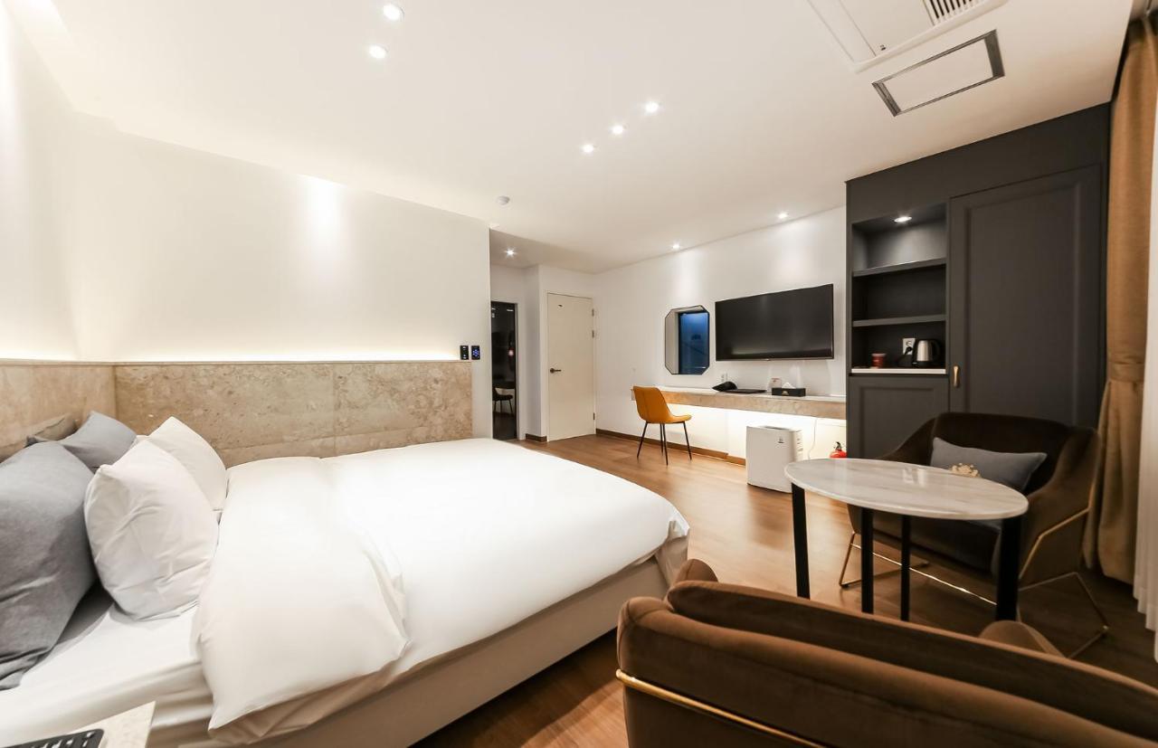 Noble Stay Hotel Gwangju Metropolitan City Exterior foto