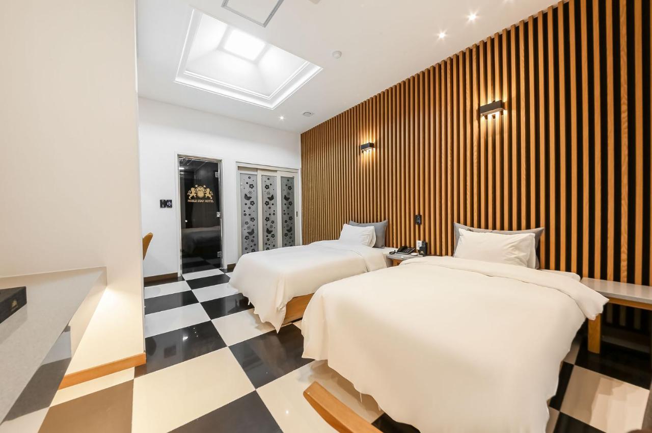 Noble Stay Hotel Gwangju Metropolitan City Exterior foto