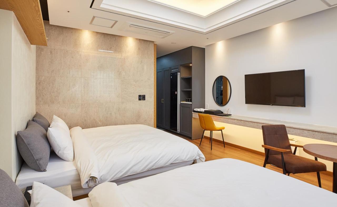 Noble Stay Hotel Gwangju Metropolitan City Exterior foto